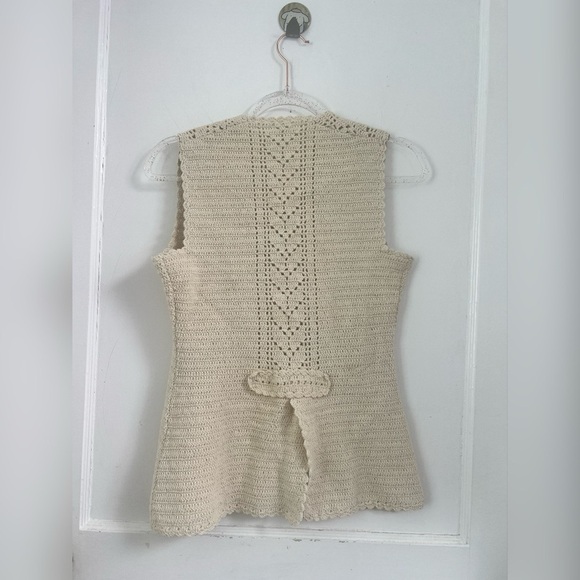 Crochet Heart Cream Boho Button Vest TRENDING Size S - Picture 3 of 3